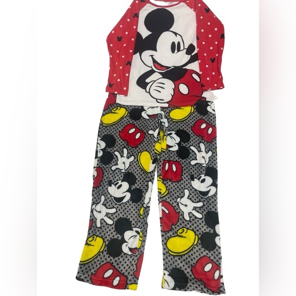 Disney Mickey Mouse, women’s pajamas size extra large - Picture 1 of 3